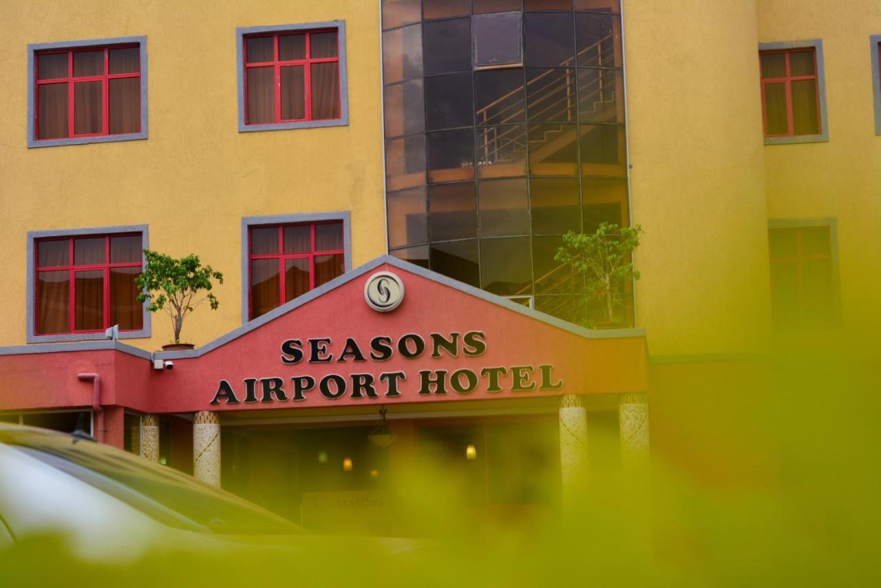 Airport Seasons Hotel Nairobi Bagian luar foto